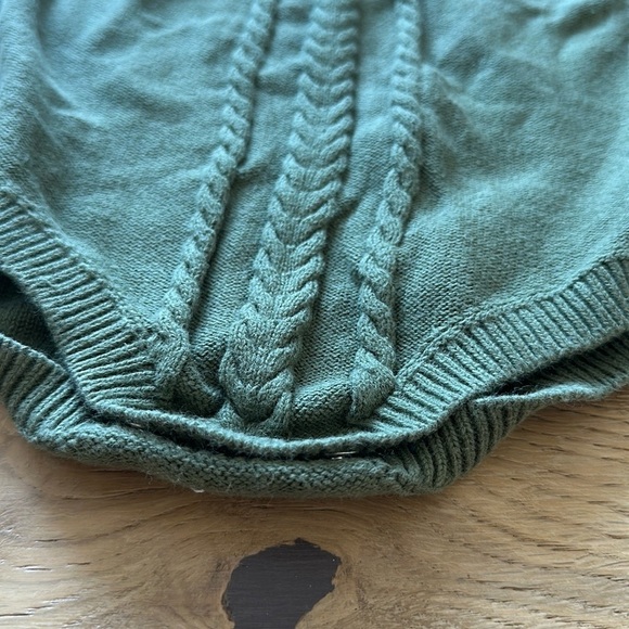 Cat & Jack knit bubble Romper Baby 18m green - Picture 2 of 4